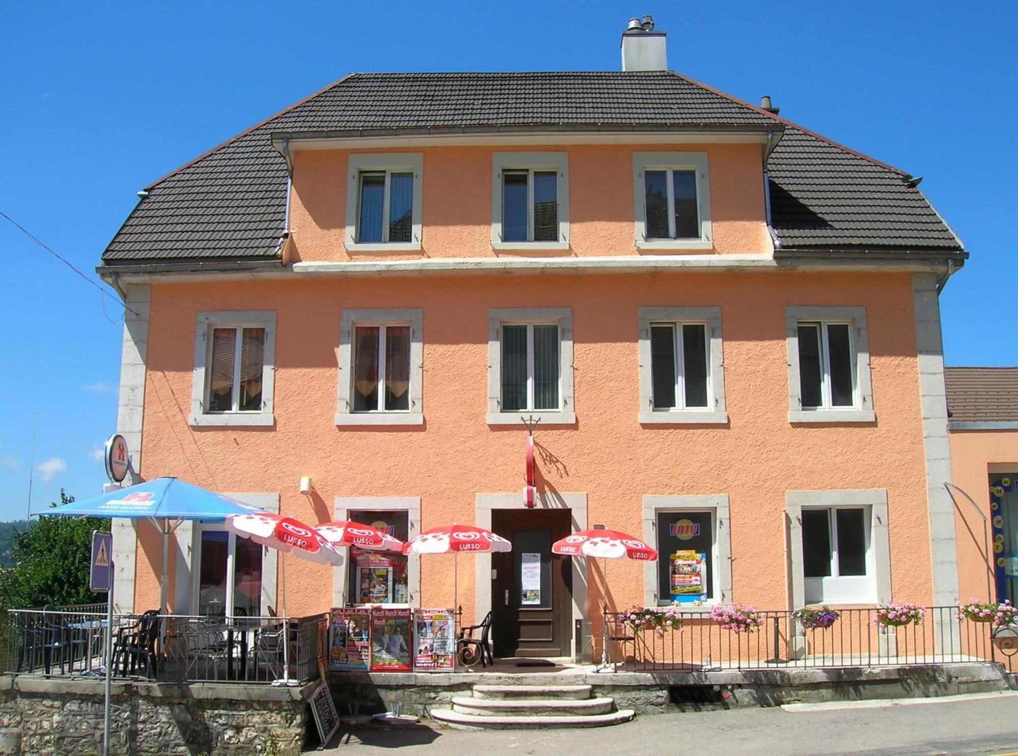 Chambres D'Hotes Le Passiflore Les Brenets Kültér fotó